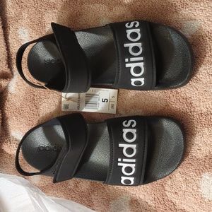 New in the box size 5 Adidas sandals
